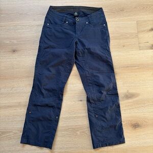 KUHL Women’s Sz 4 Short Outdoor Hiking Cargo Pants Legendary/Utility • Blue*B18